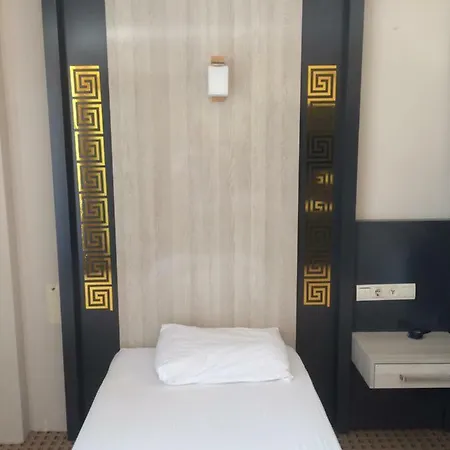 Haciely Thermal ホームステイ デニズリ